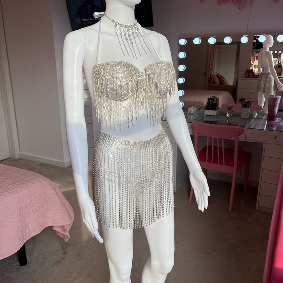 💎RHINESTONE Bling Bra and Skirt 2 piece Set💎 - Picture 3 of 8